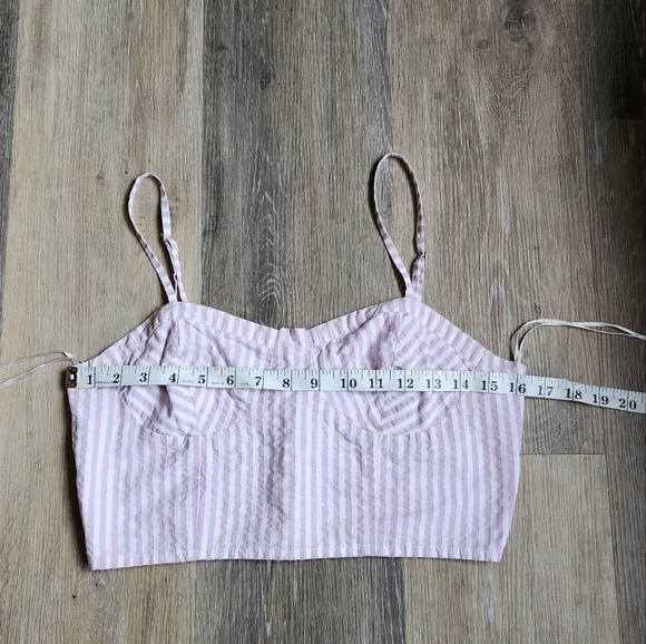 ANTHROPOLOGIE CROP TOP - Picture 4 of 10